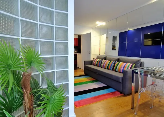 Διαμέρισμα 2nd Tram 28 *