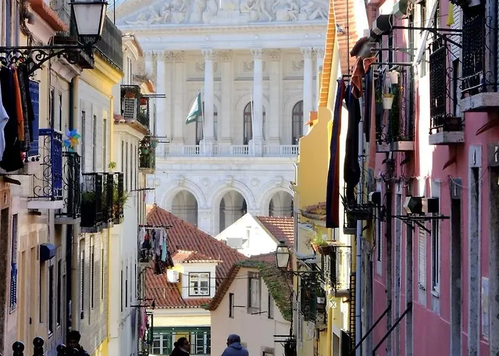 2nd Tram 28 Διαμέρισμα