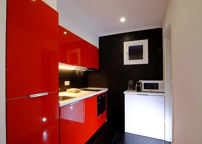 2nd Tram 28 Apartment *